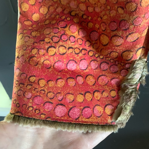 Fun Festive Jacket for the holidays !! Weavz brand - faux fur lined size M - Picture 3 of 8